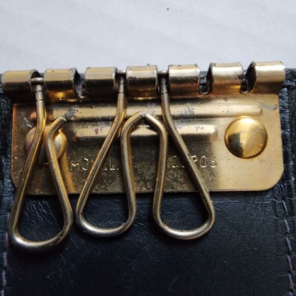 Salvatore Ferragamo Gancini Black Leather 6/3 Key Case Card Holder - Picture 6 of 6